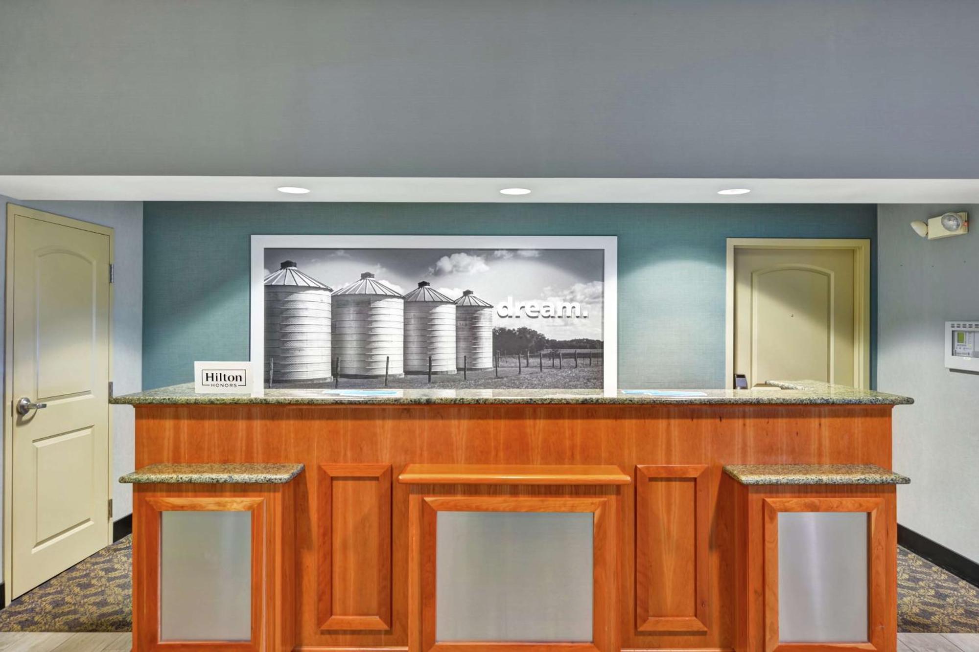 Hampton Inn Lewisburg Eksteriør billede