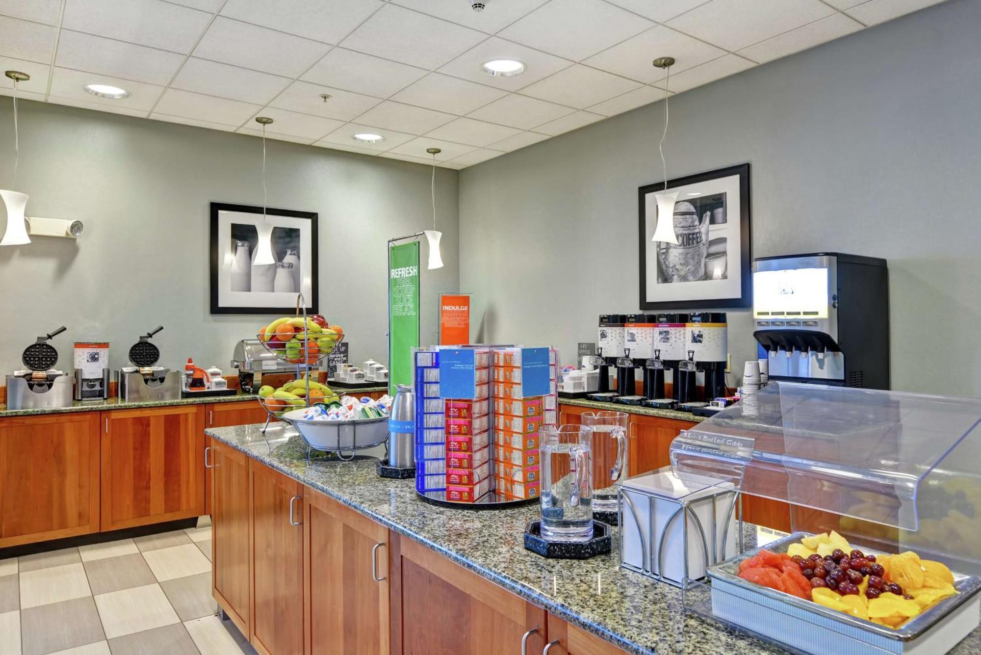Hampton Inn Lewisburg Eksteriør billede