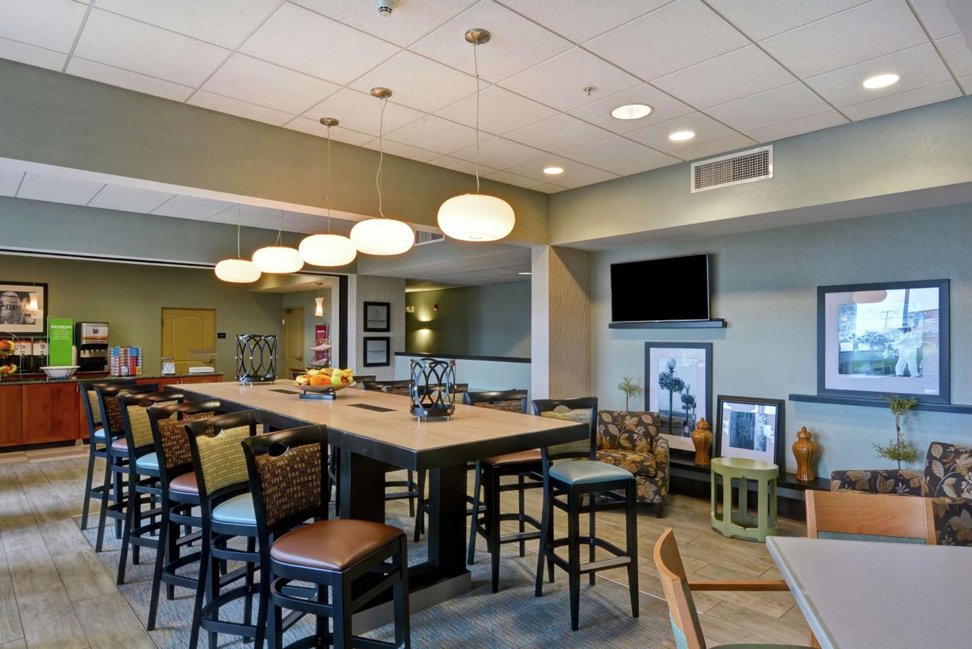 Hampton Inn Lewisburg Eksteriør billede