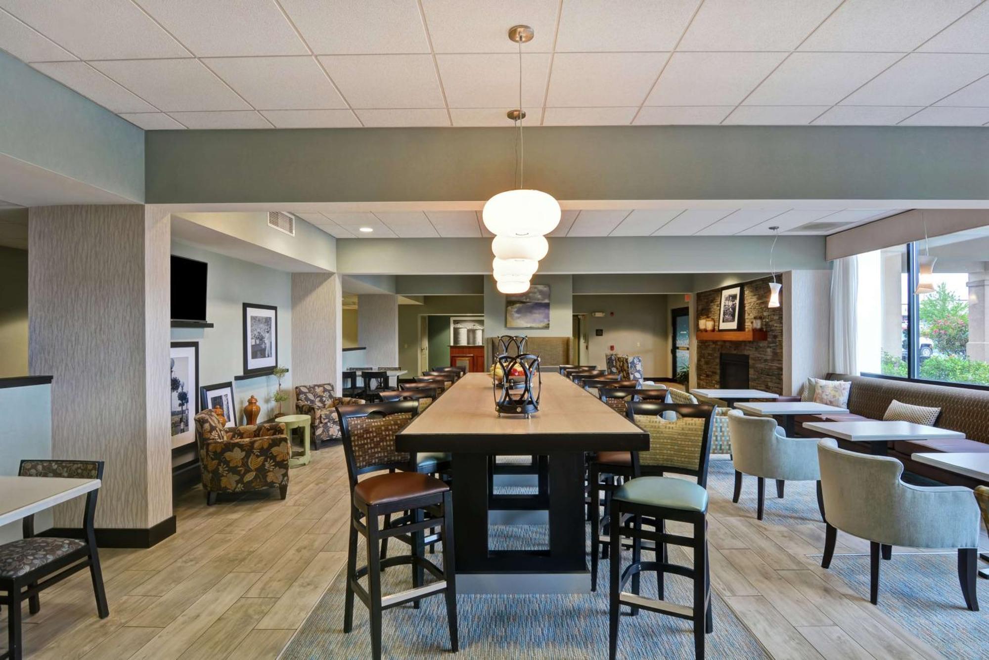 Hampton Inn Lewisburg Eksteriør billede